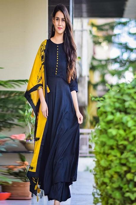 Designer Fashionable blue Color Embroidery Work Salwar Suit