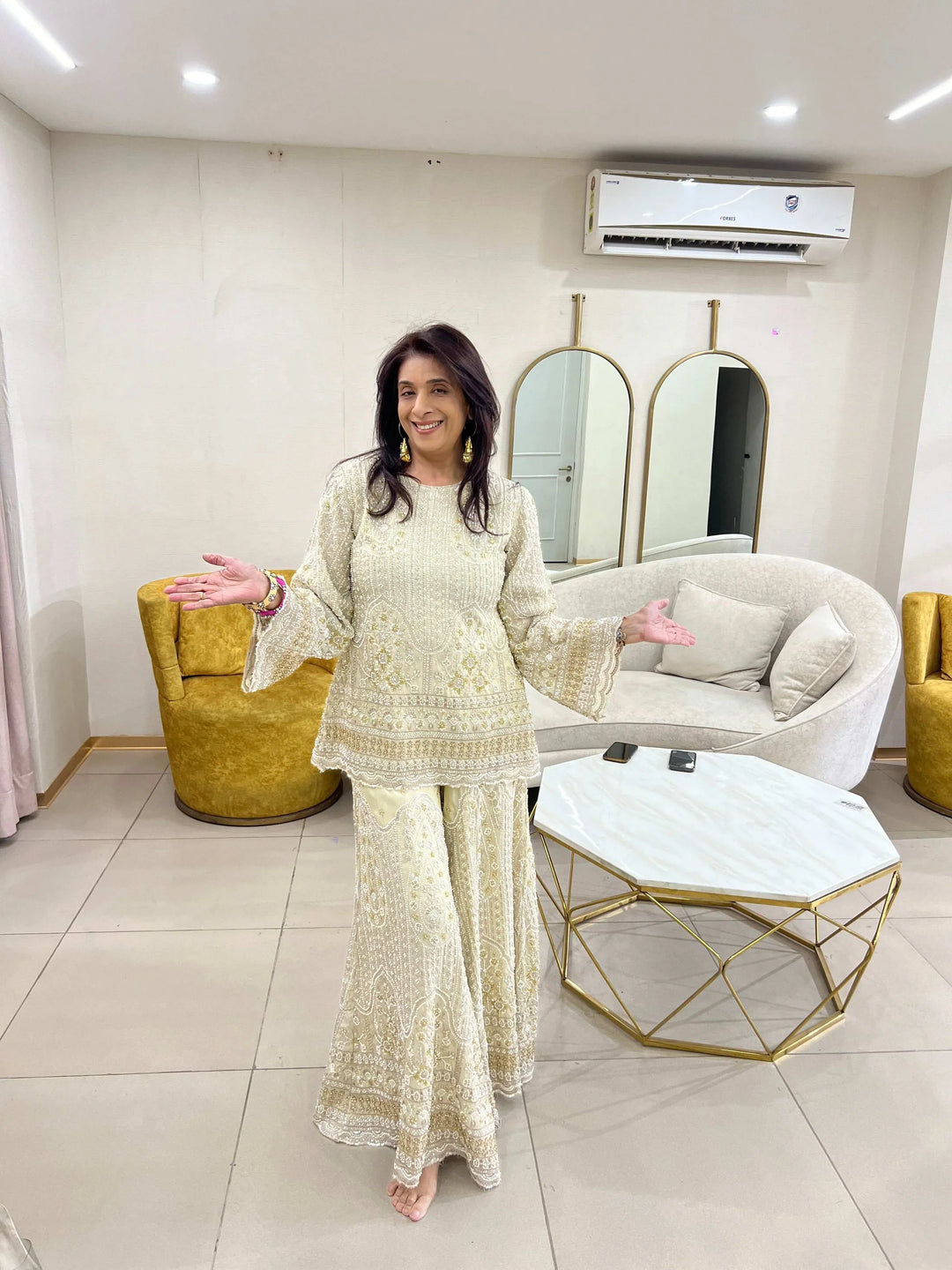 Cocktail parties clothing wear to women