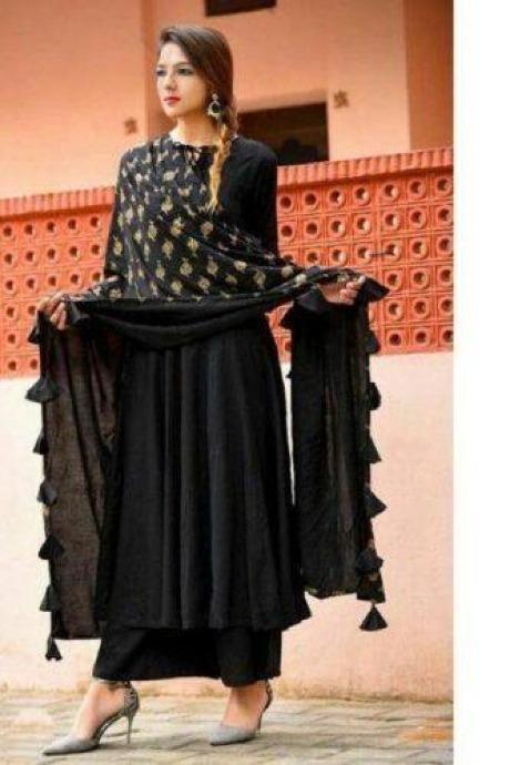 Black Color Rounded Designer Regular Wear Salwar Suits