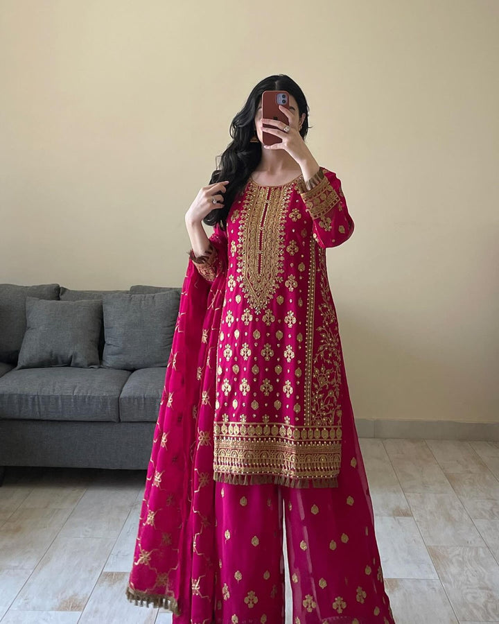 Pure Georgette pink color Silk Salwar Kameez Designs
