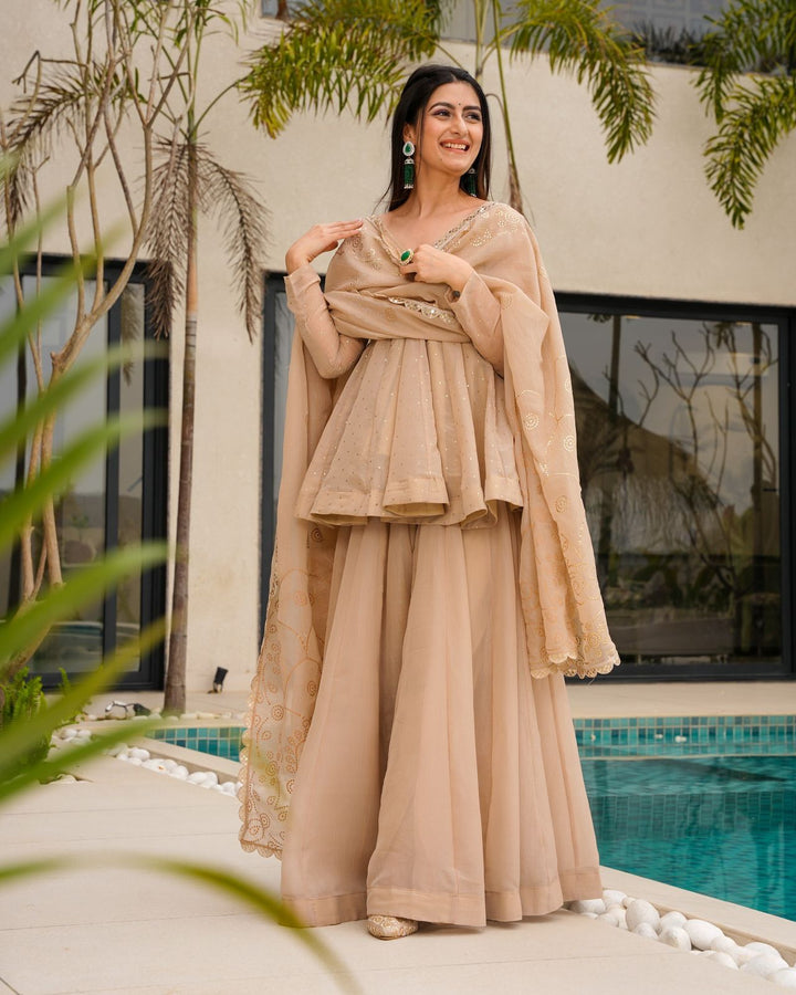 Digital Jequard cream color Pure Silk Alia Bhatt Wear Kurti Plazzo