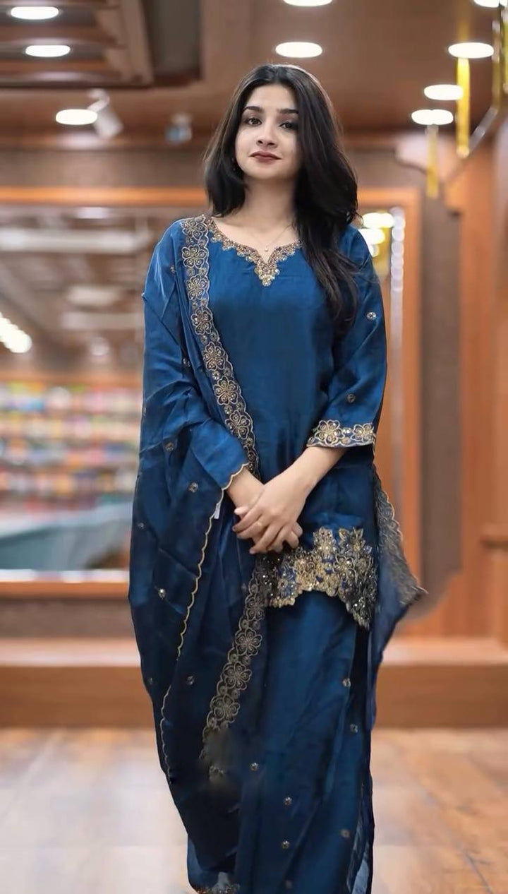 Pure Georgette Floral Hand Work Salwar Kameez