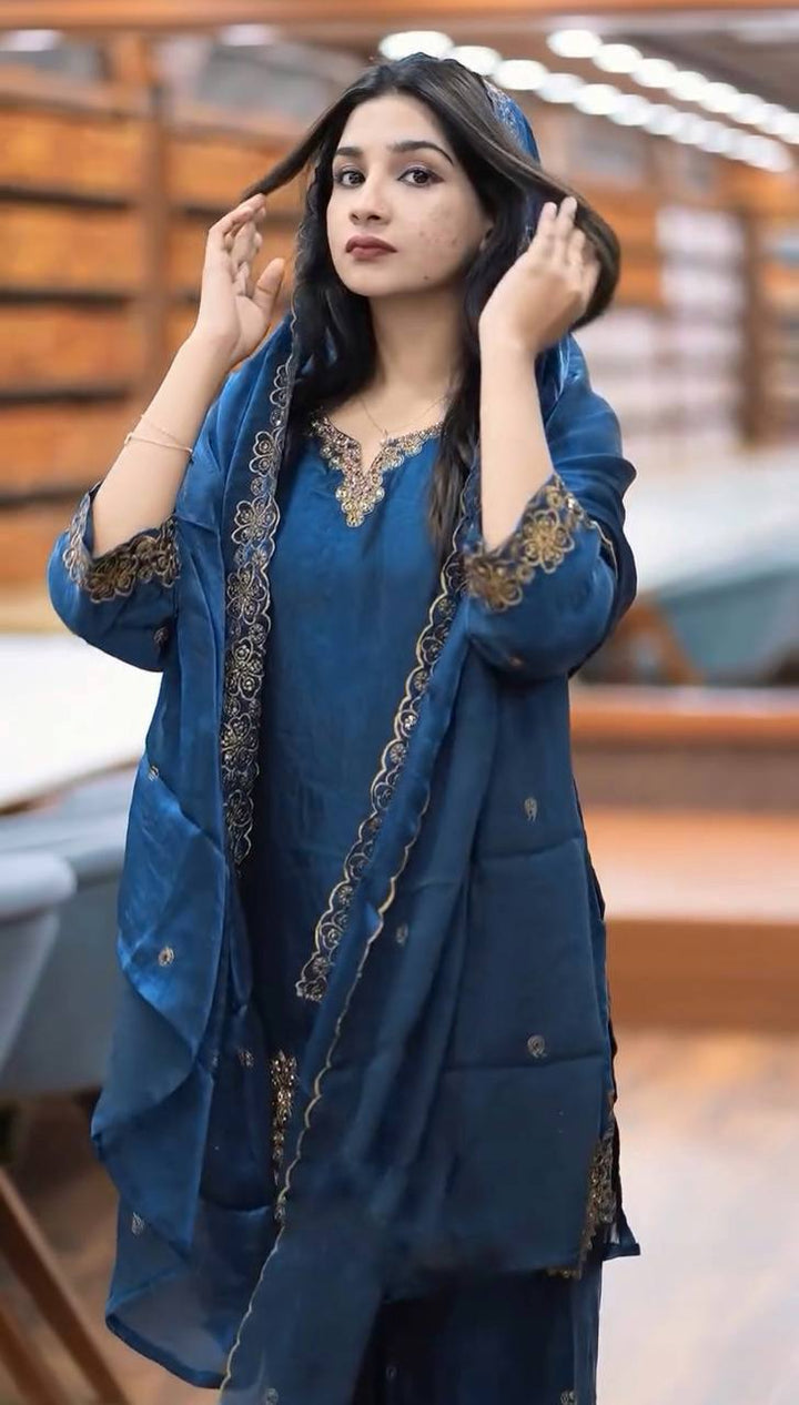Pure Georgette Floral Hand Work Salwar Kameez