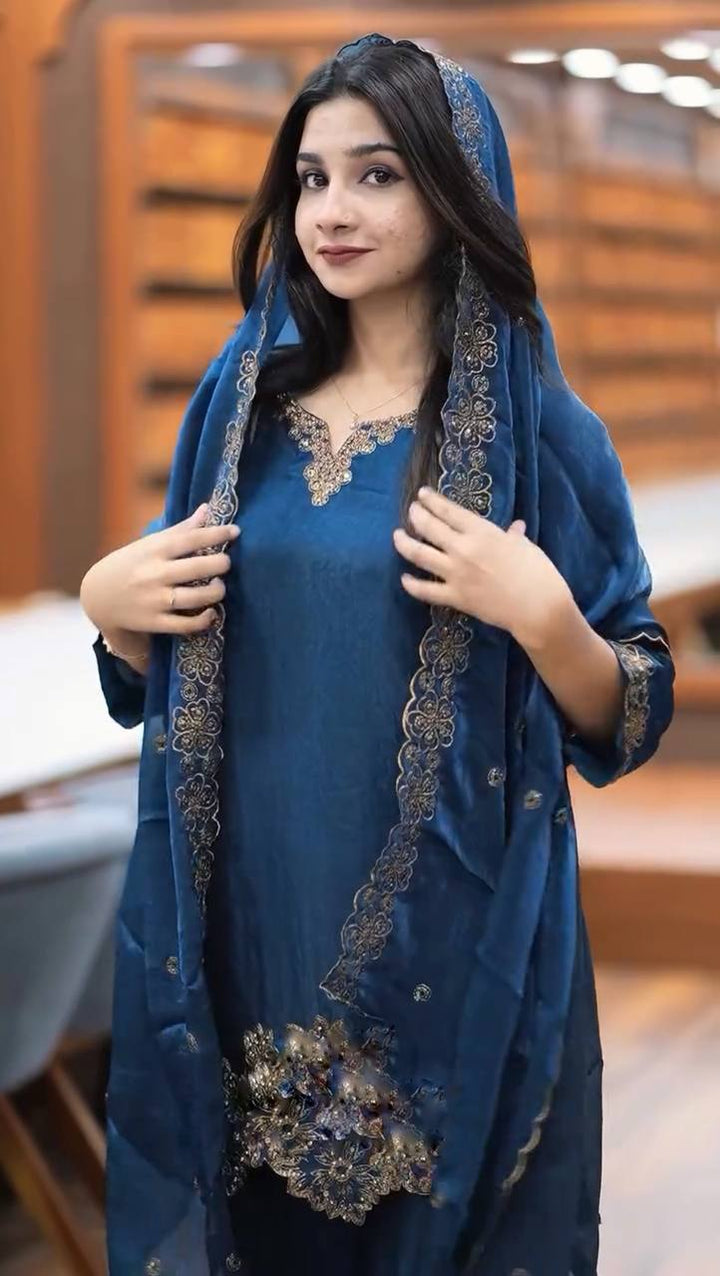 Pure Georgette Floral Hand Work Salwar Kameez