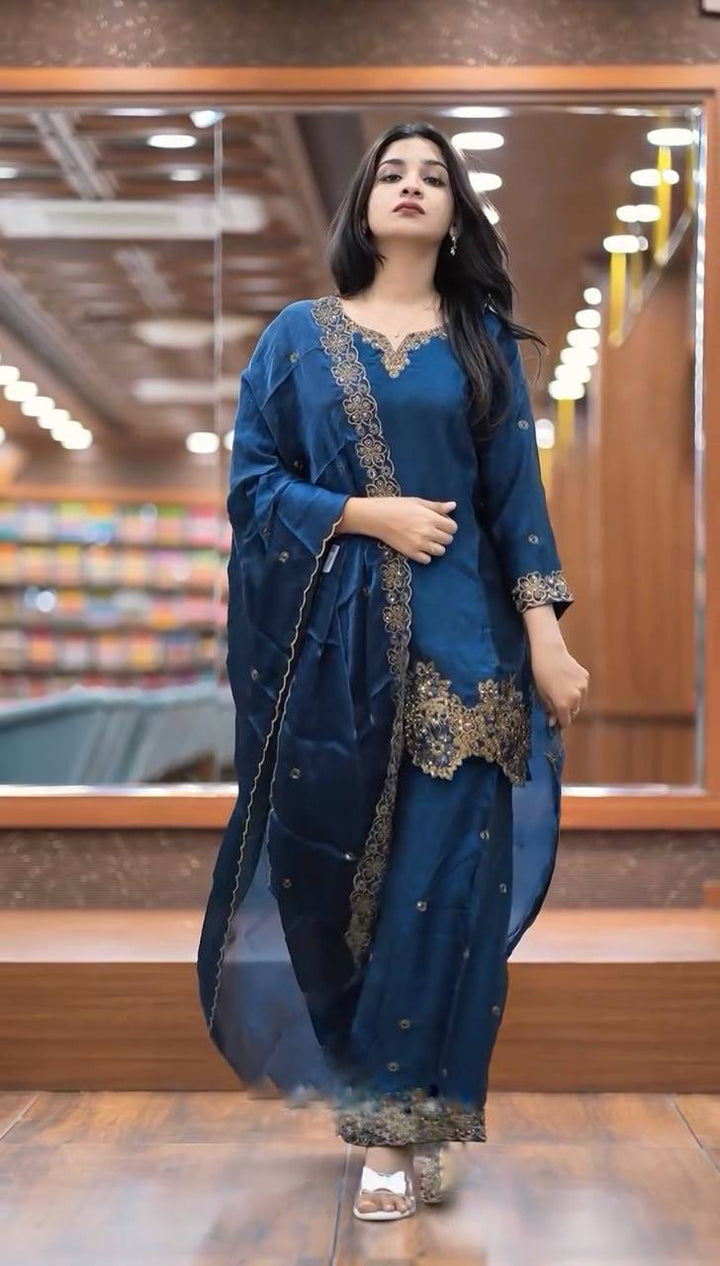 Pure Georgette Floral Hand Work Salwar Kameez