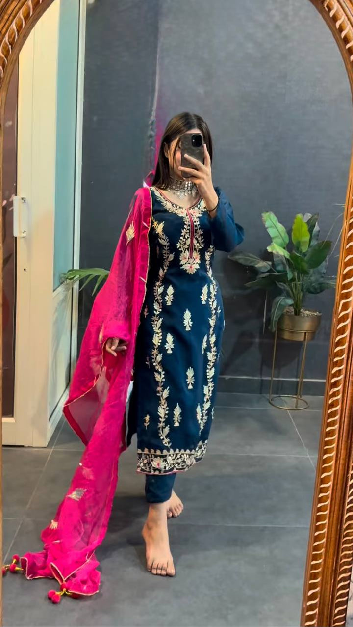 Designer Soft Rayon Anarkali Salwar kameez In Lowest Price