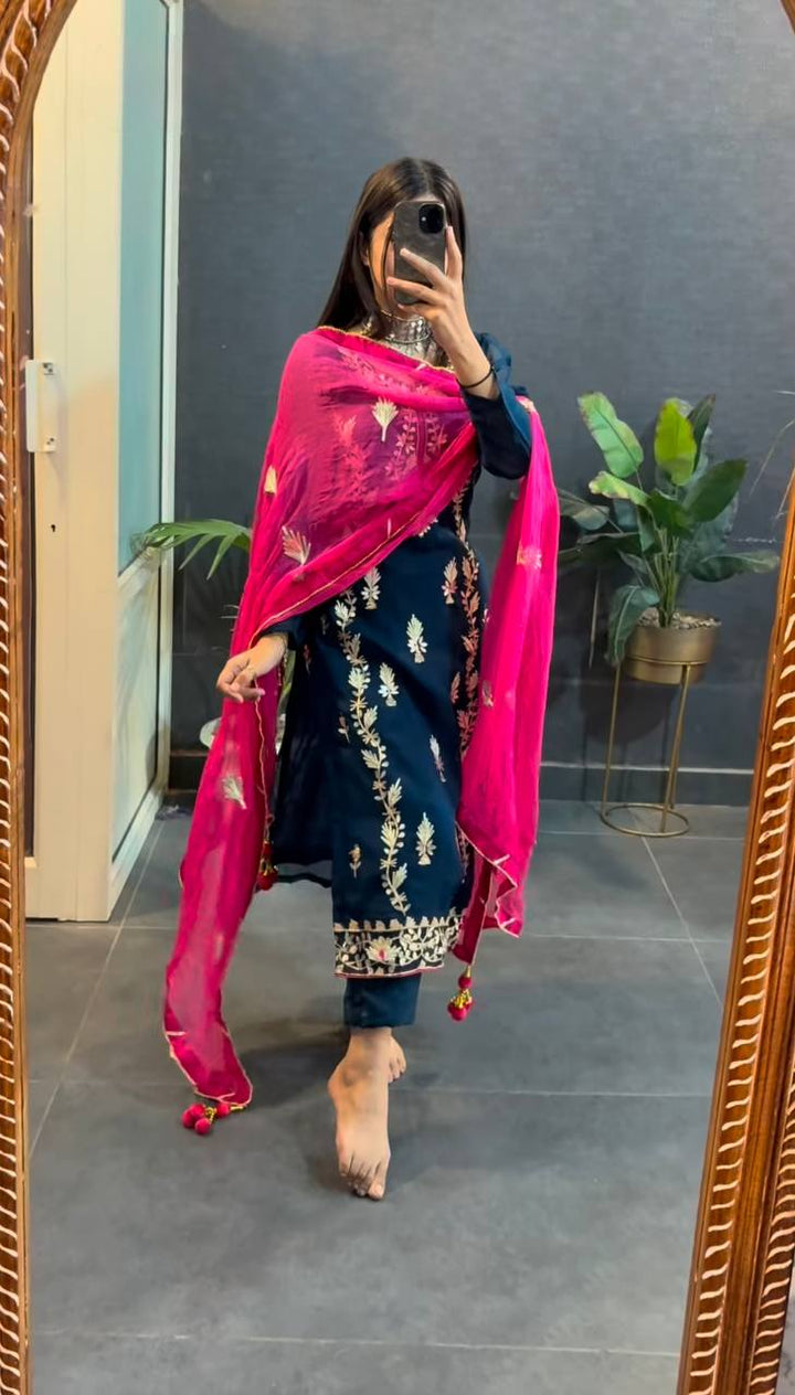 Designer Soft Rayon Anarkali Salwar kameez In Lowest Price