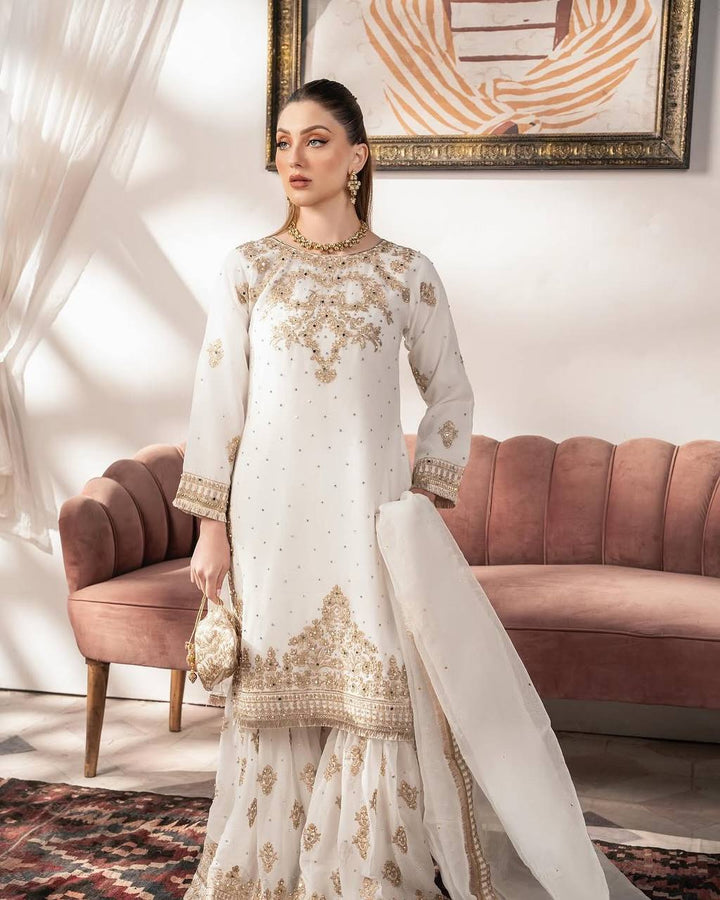 white Color Salwar kameez for women