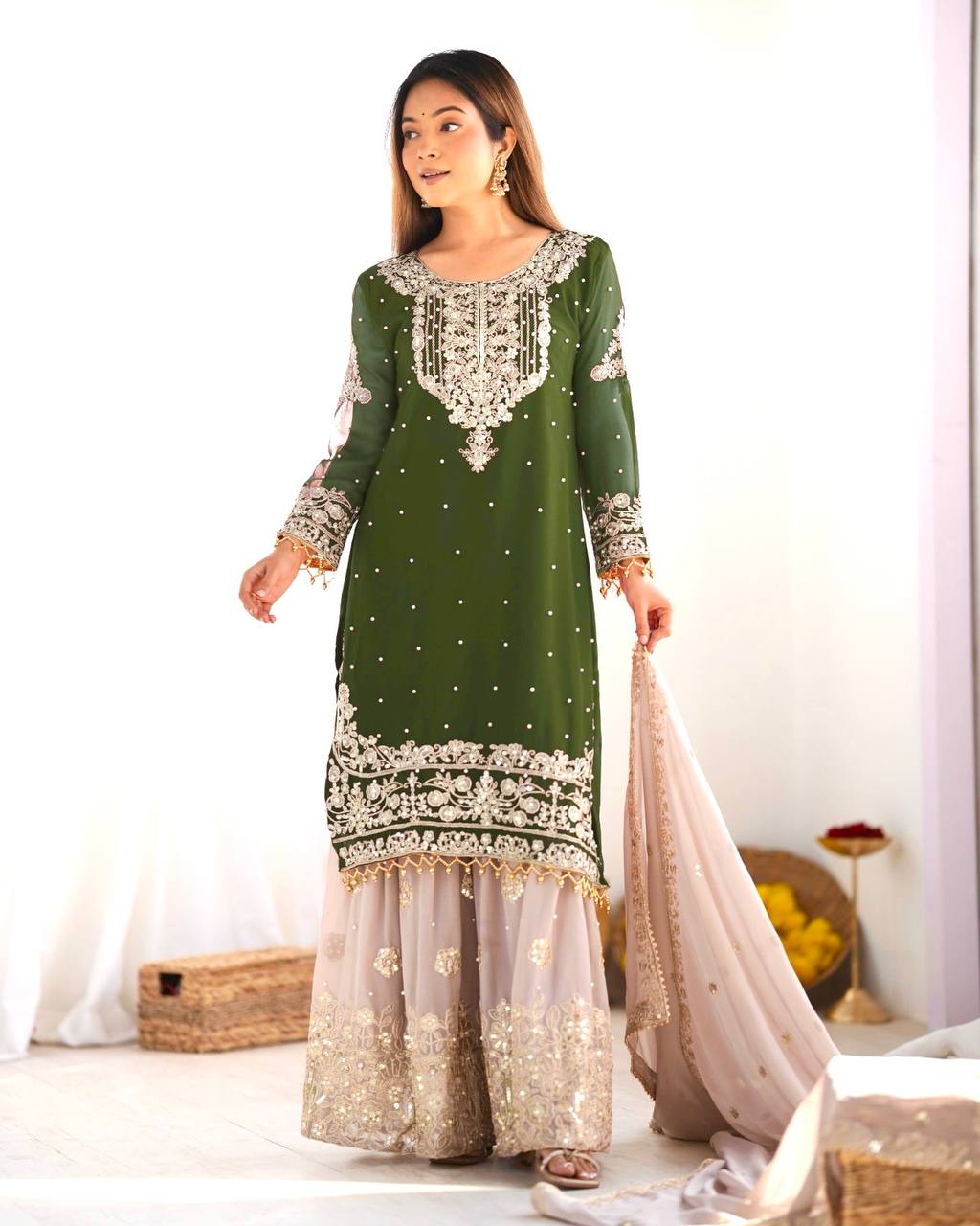 Fashionable Pure Silk Embroidery Hand Work Salwar Kameez