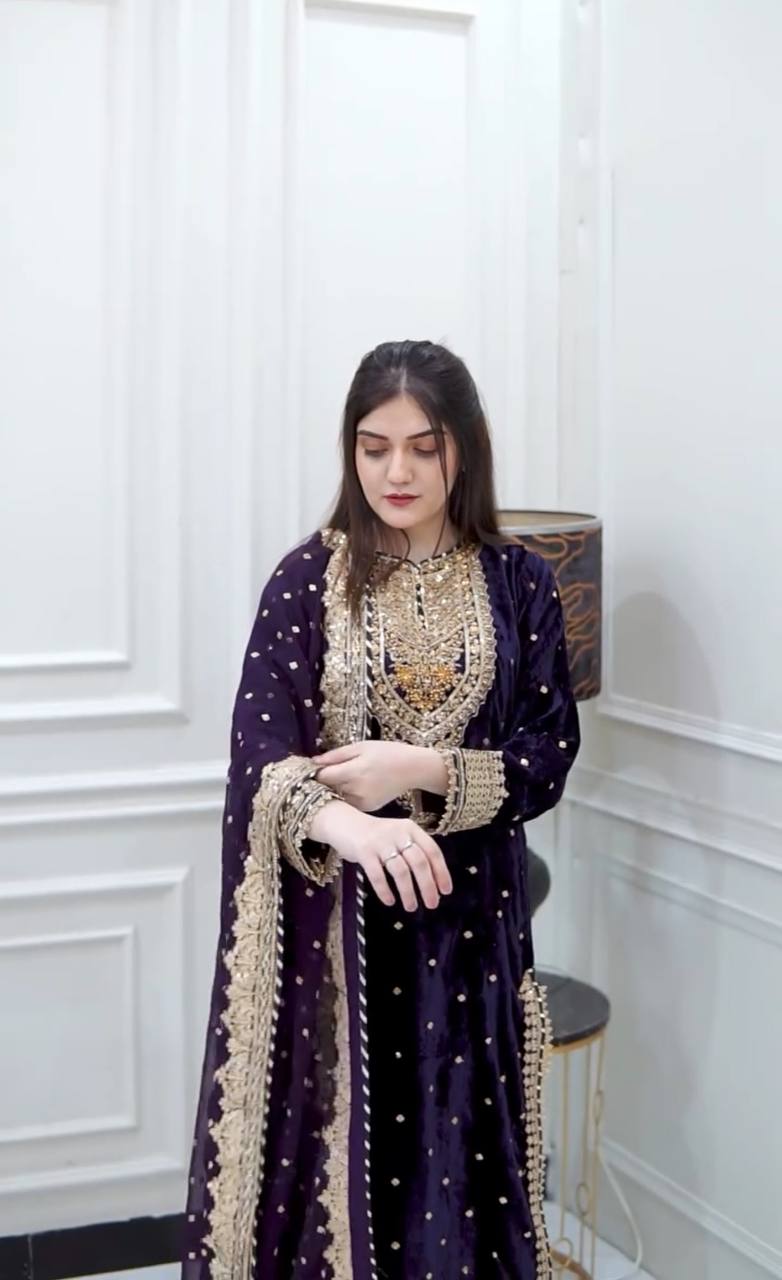 Fashionable purple Color Anarkali Salwar kameez for girls