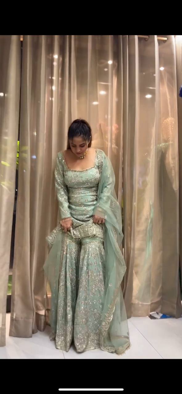 Embroidery Work green Color salwar kameez for girls