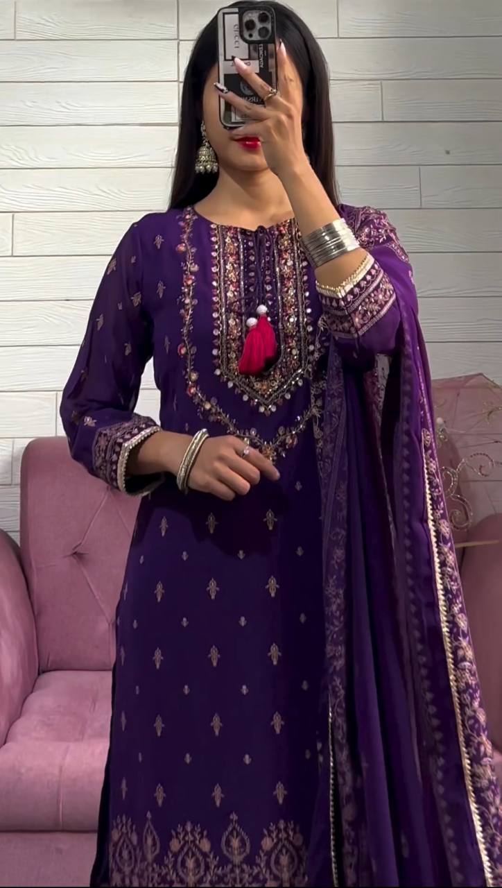 Gorgeous purple Color Heavy Latest salwar kameez Bottom Dupatta for girls