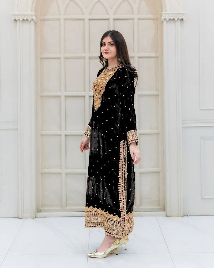 Fashionable black Color Party Wear Reyon salwar kameez for girls