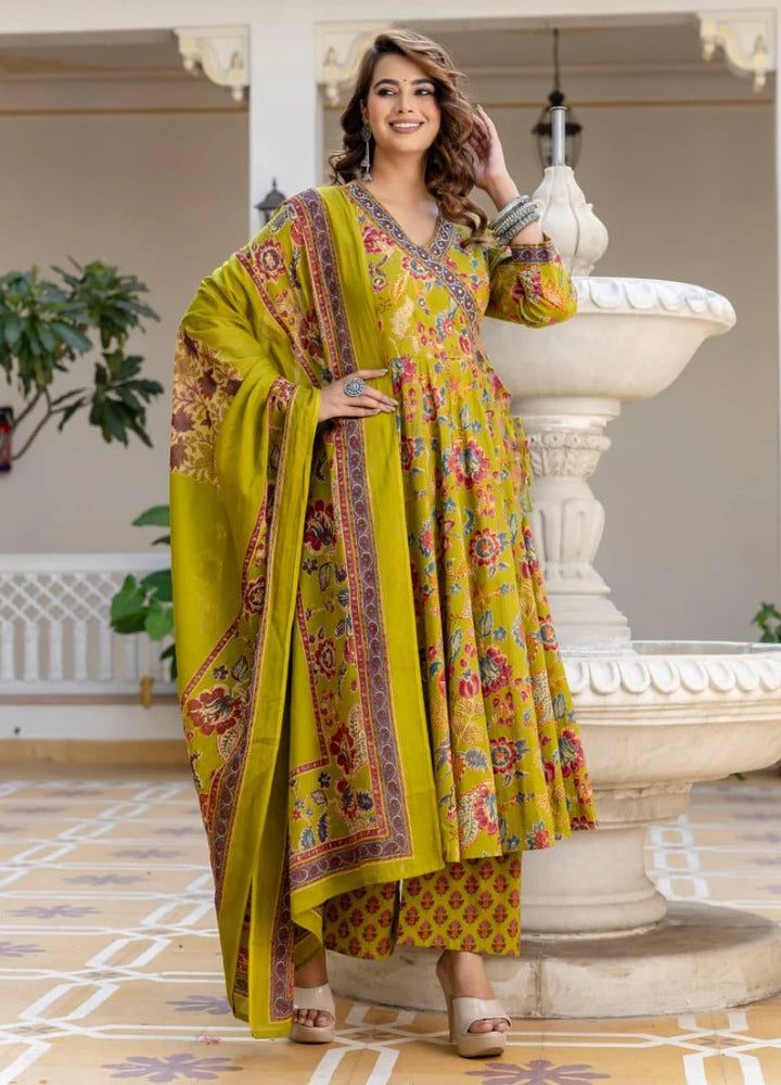 Mustard Garden Bloom Viscose Suit Set