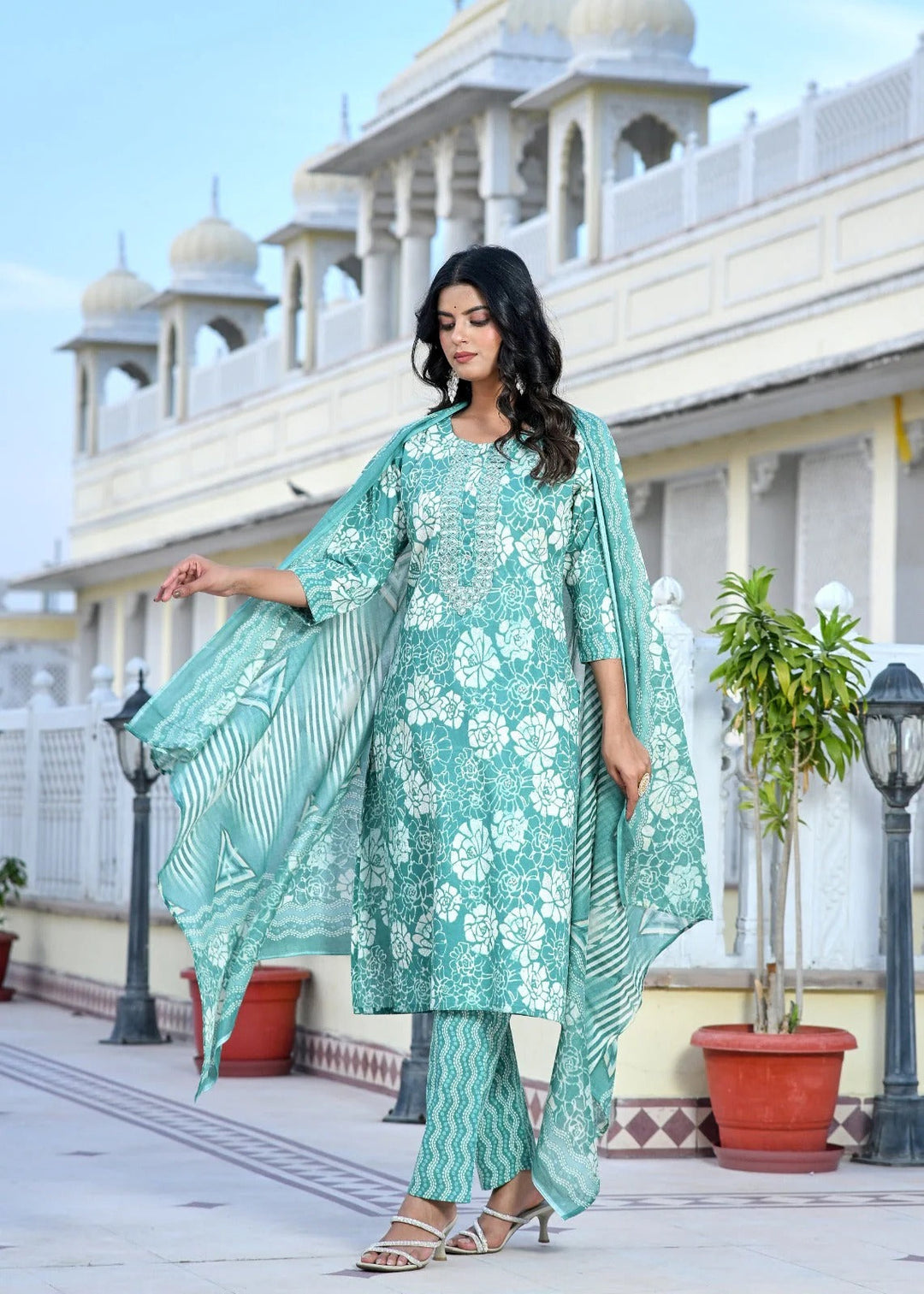 Noor Cotton Straight Suit