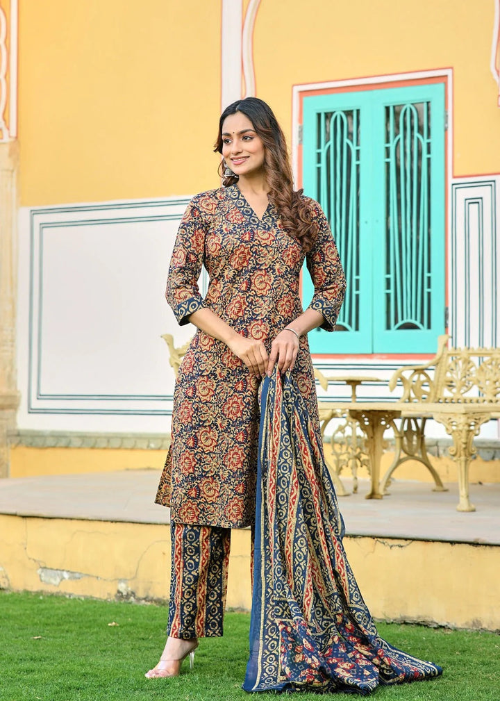 Urban Grace Straight Cotton Suit Set