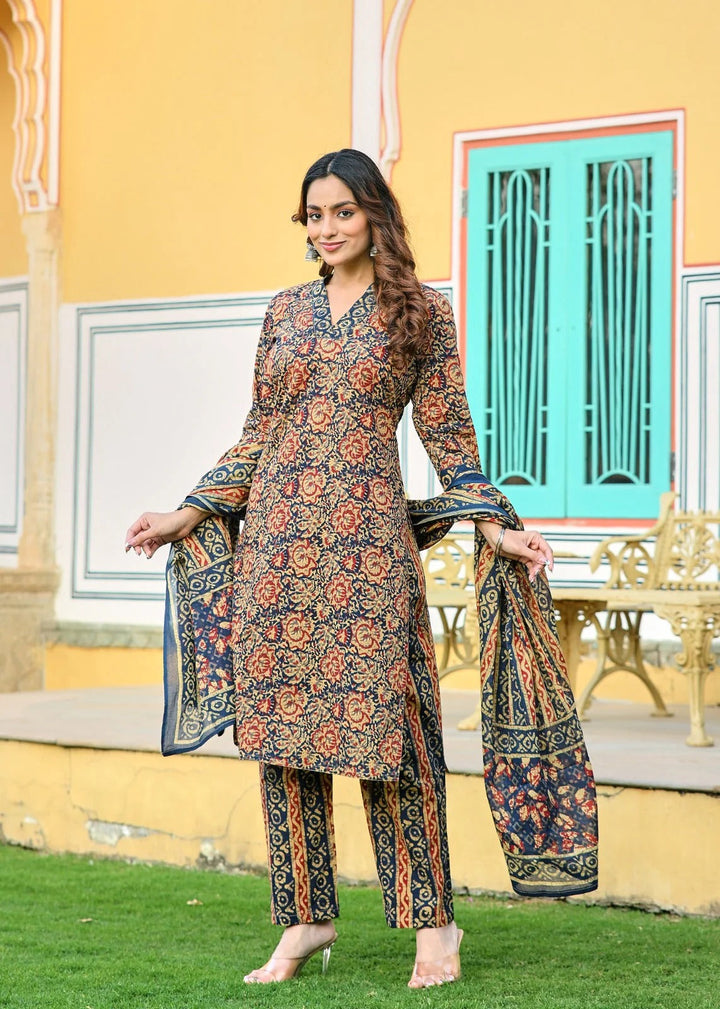 Urban Grace Straight Cotton Suit Set