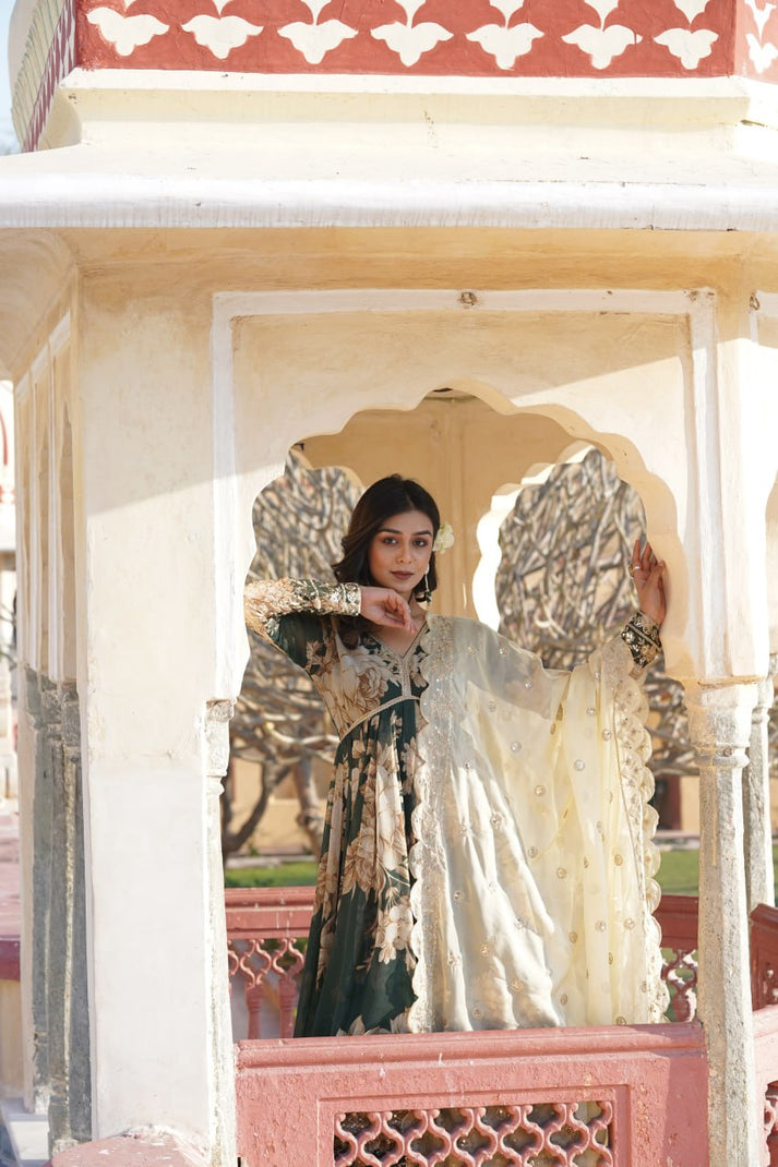 Audacious Embroidery Work Heavy Gown For Girls