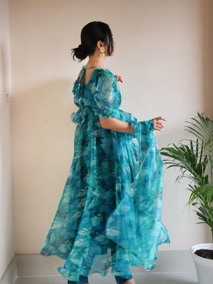 Bewitching Stylish Heavy Work gown for girls