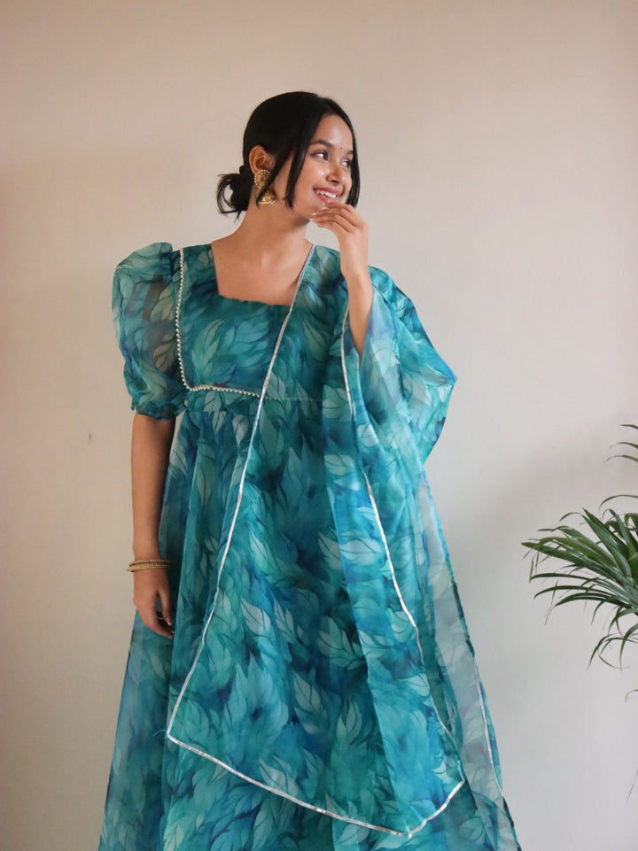 Bewitching Stylish Heavy Work gown for girls