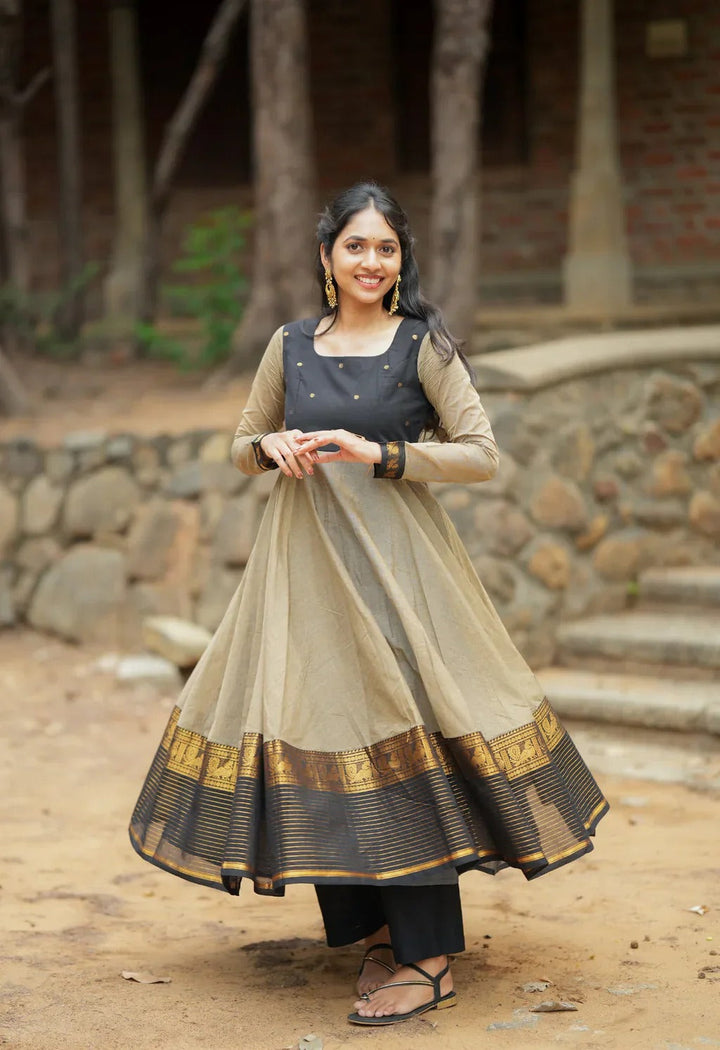 Kurti House -Black