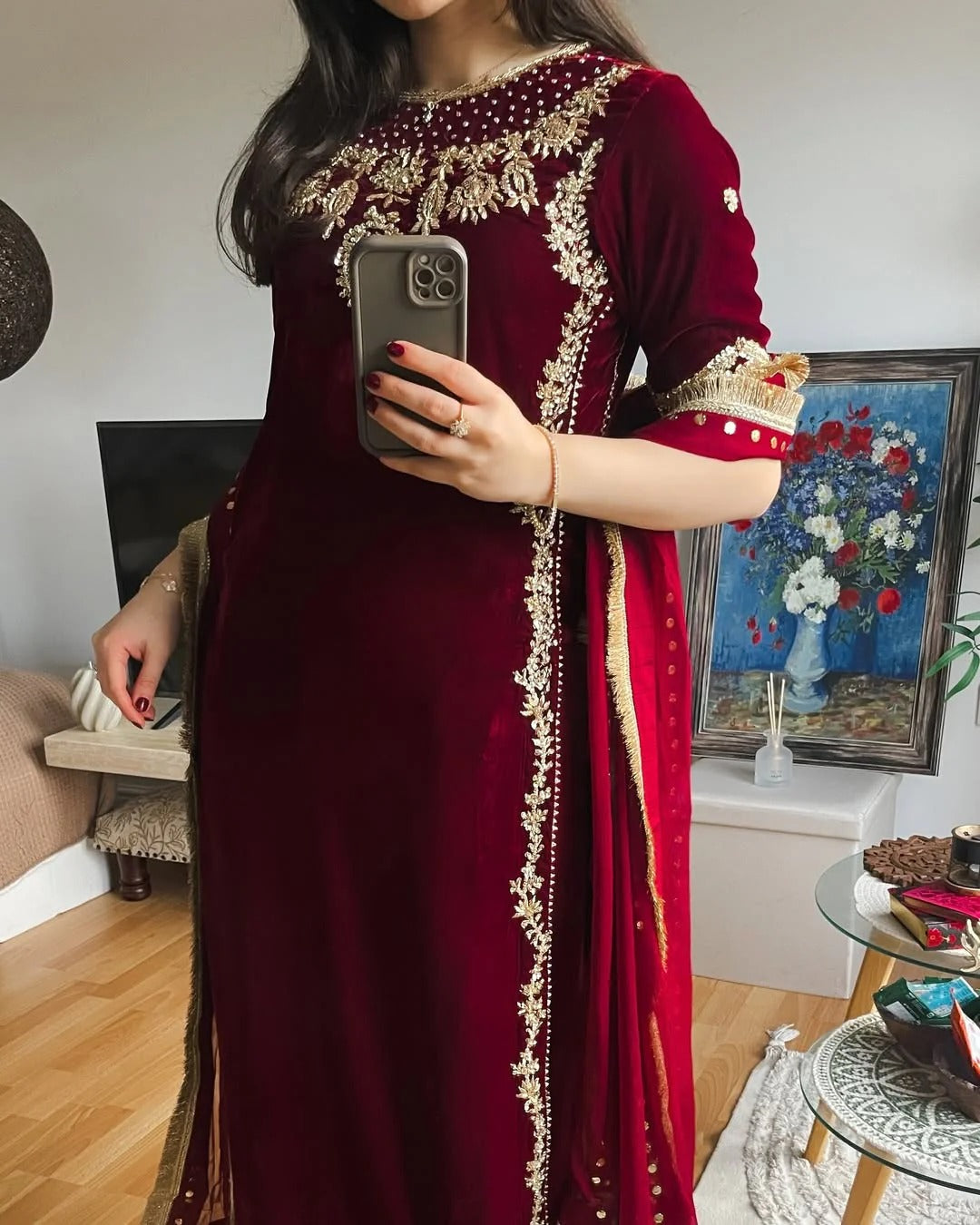 Reds & velvets Suit for the winter