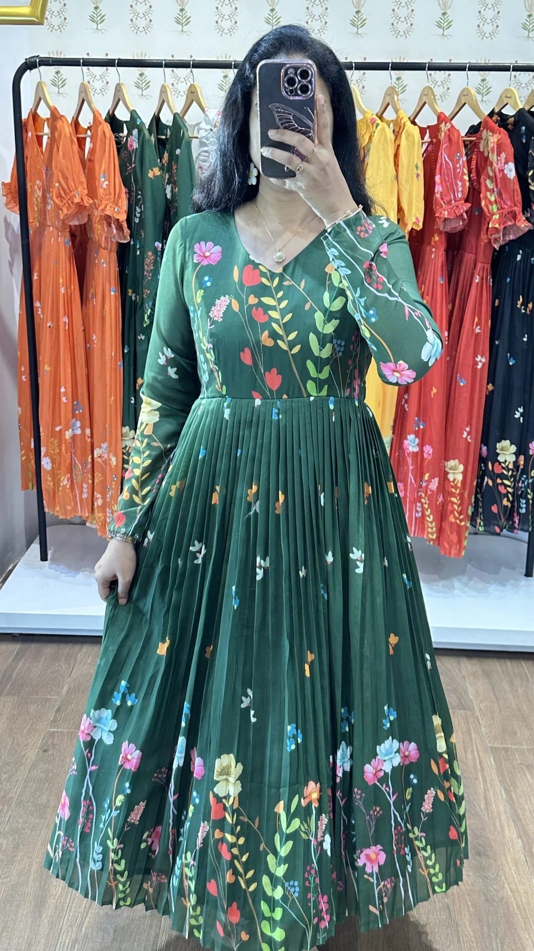 Aadhya  Green