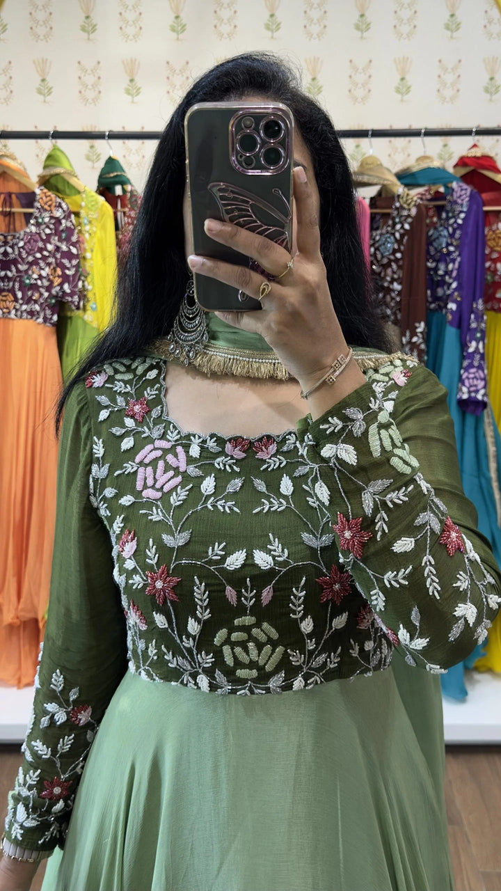 Nitya Mehendi Green & Light Green
