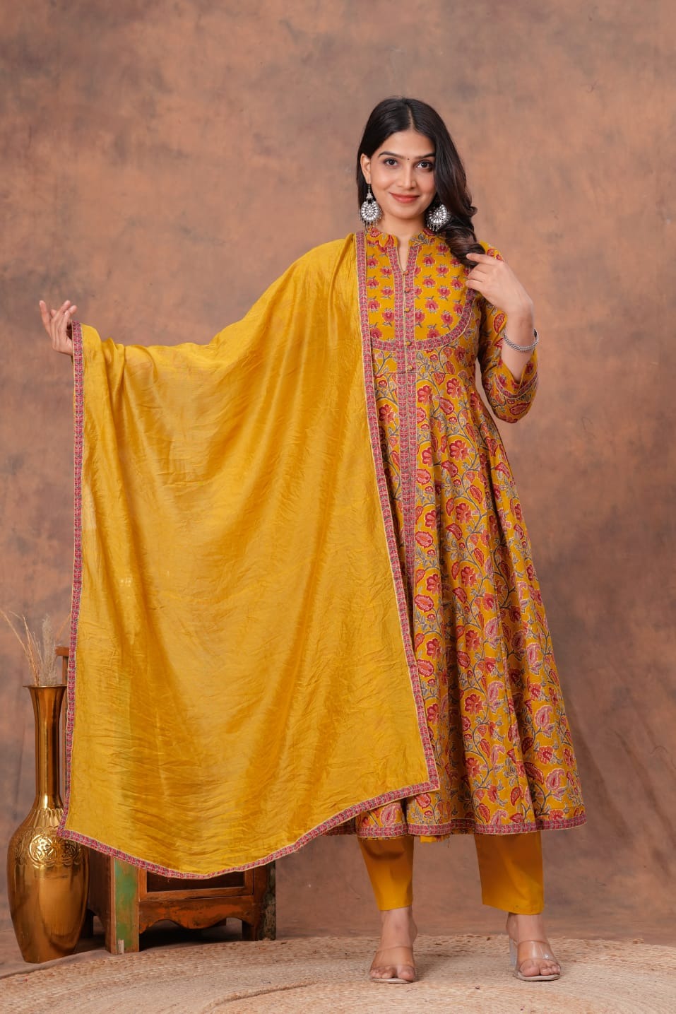 Gulaabo Charm Handblock Suit Set