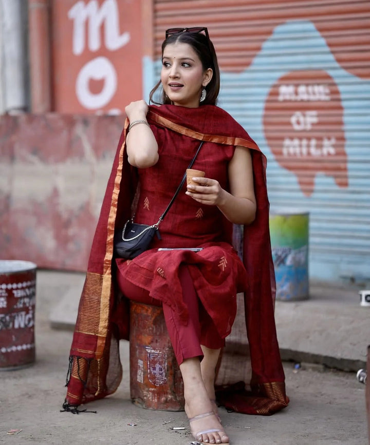Handwoven Linen Jamdani Suit Set