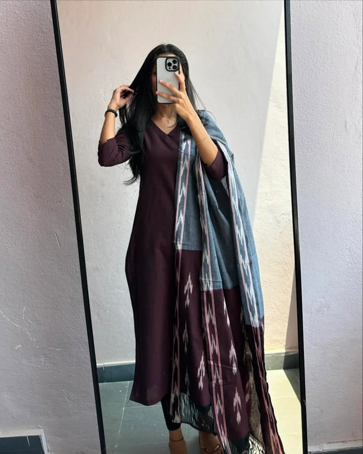 DARK CHOCOLATE