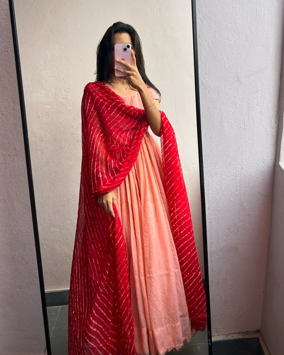 LEHAR- RED