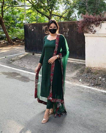 EMERALD GREEN COLOR KURTI FOR GIRLS