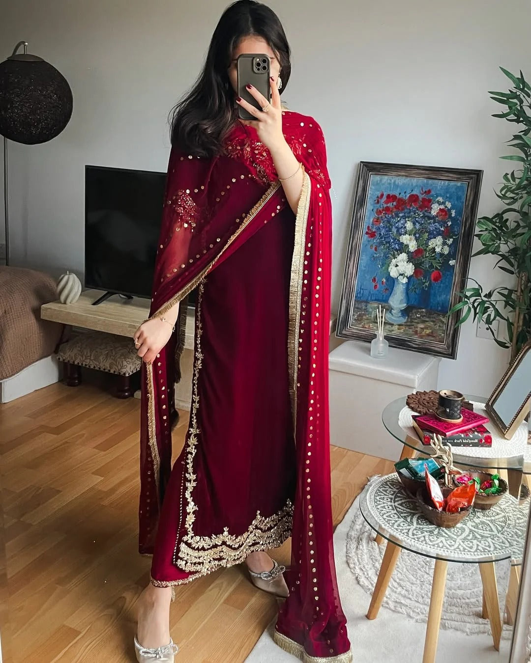 Reds & velvets Suit for the winter