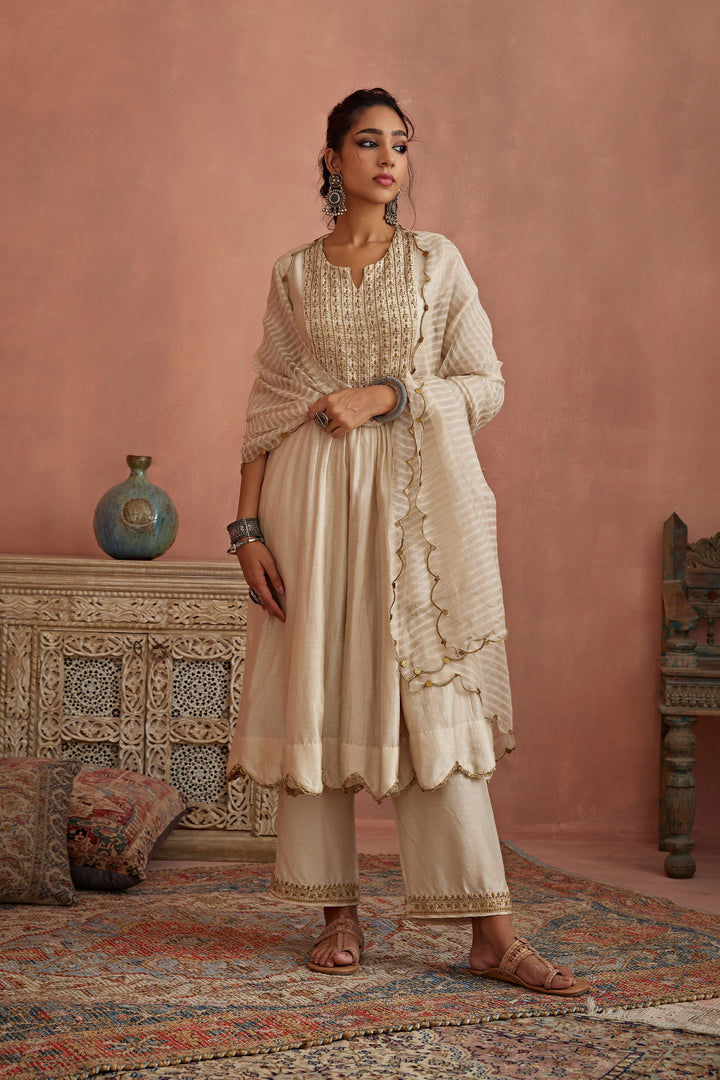 Designer Cotton white Color Printed Regular Wear Salwar kameez for girls