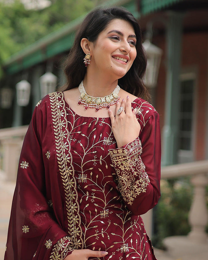 Amazing maroon Color Designer Onine Kurti N Sarara