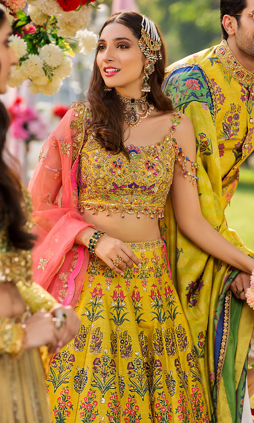 yellow color Sabyasachhi Embroidery Designer Beautiful Silk Lehenga Choli for bride