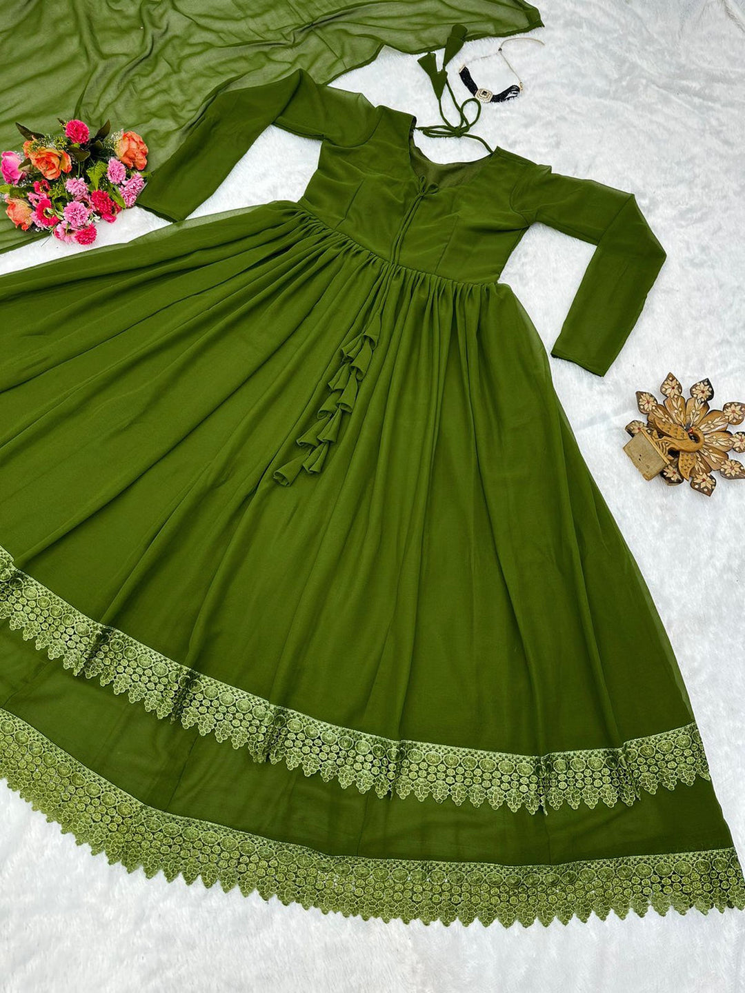 Alluring Designer Short Western gown for girls